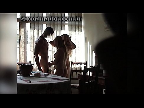 ❤️ Teman seks mengundang pria raksasa dan threesome bersamanya ❤❌ Seks berkualitas pada kami id.poliglass34.ru
